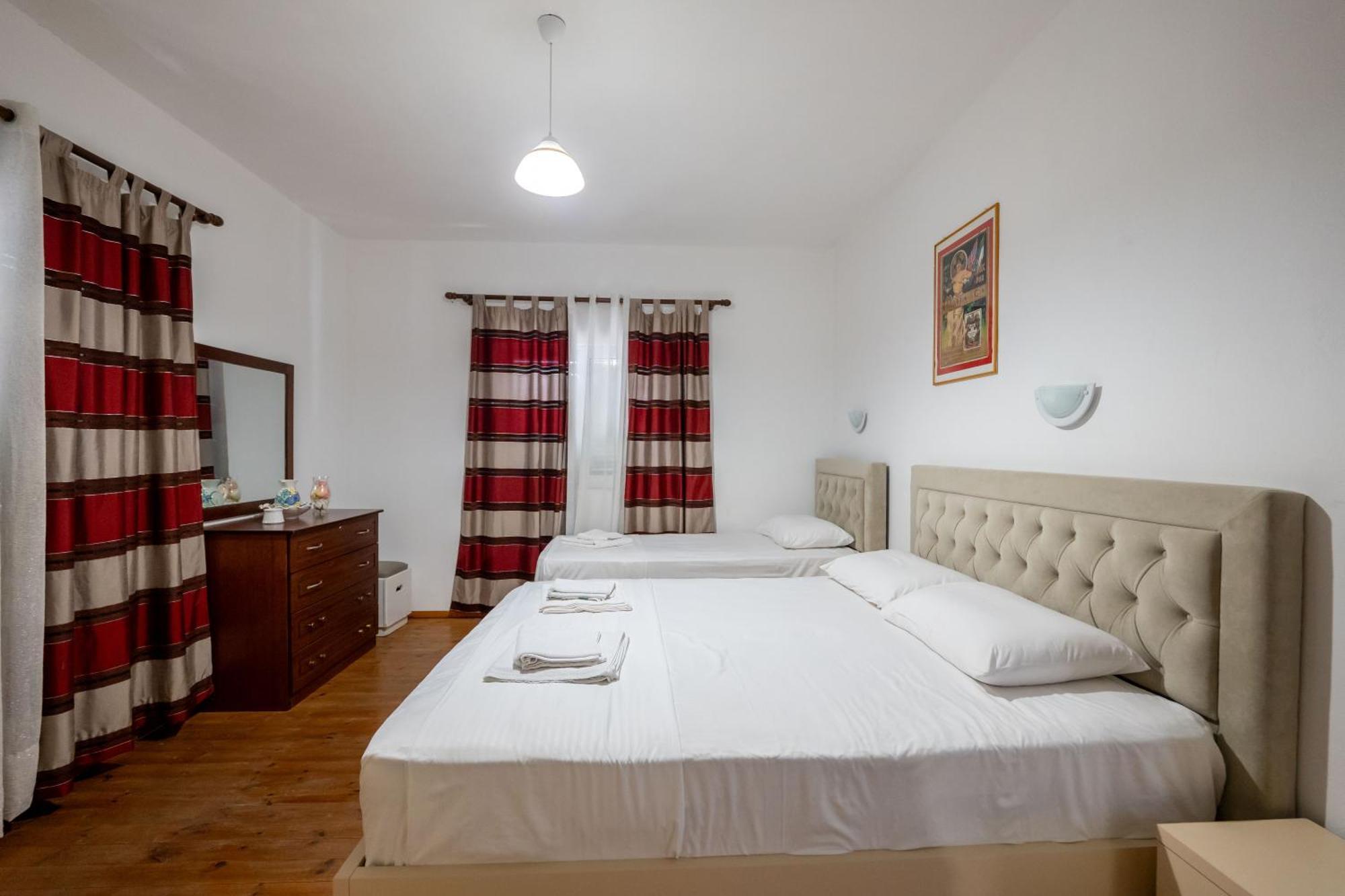 Cozy Apartments Downtown Ksamil Exterior photo